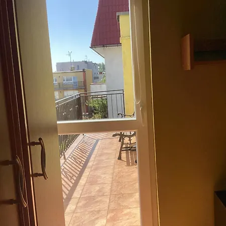 Rodzinna Проживание в семье *