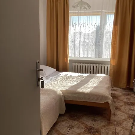 Rodzinna Проживание в семье *