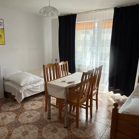 Rodzinna Проживание в семье Мельно